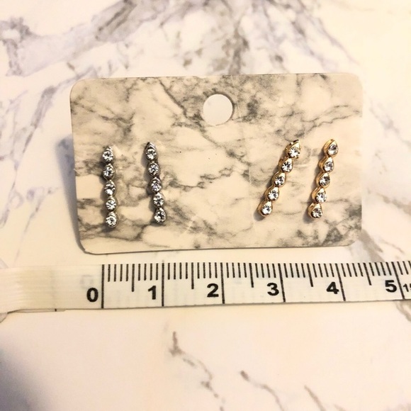 NEW 2 Pair Rhinestone Linear Boho Earrings - Picture 2 of 2